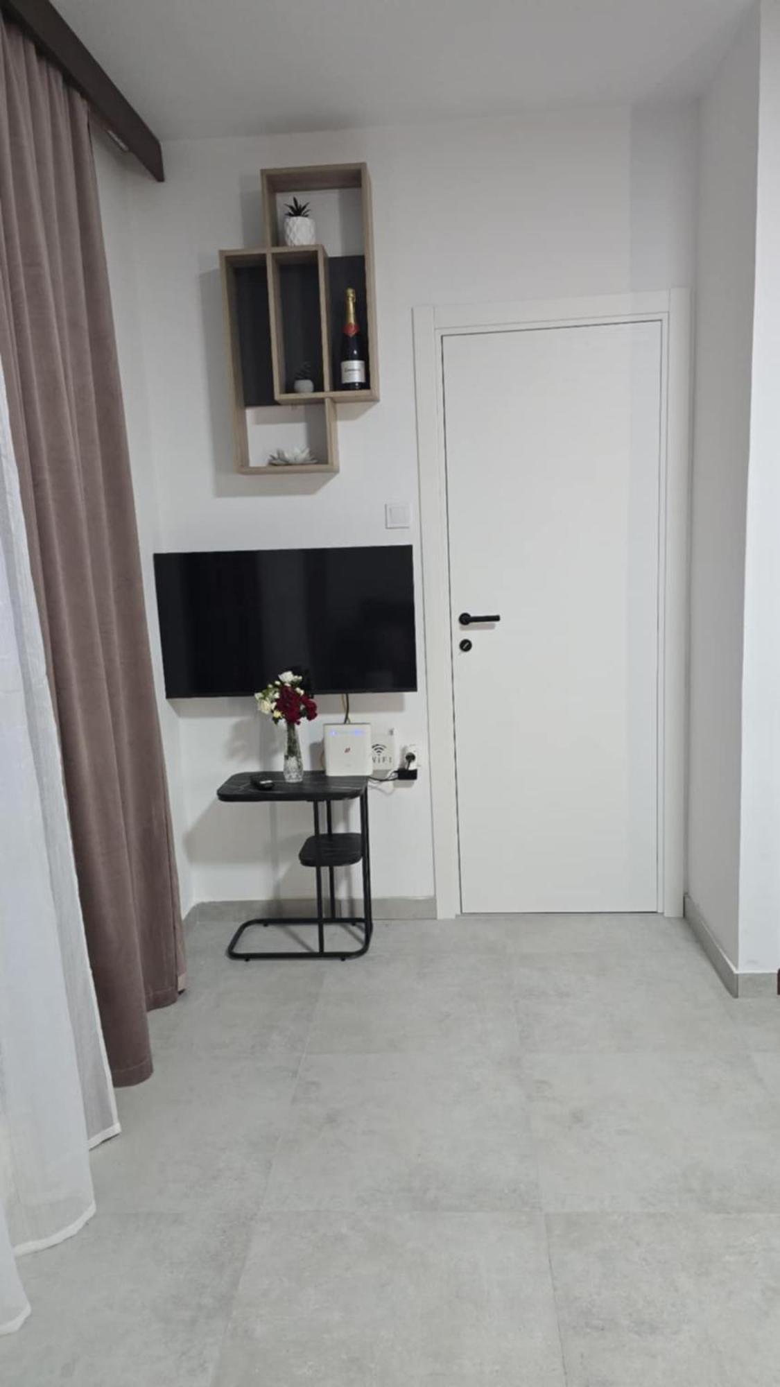 Apartment Panorama - Amazing Sea View, Newly Renovated Dugi Rat Exterior photo